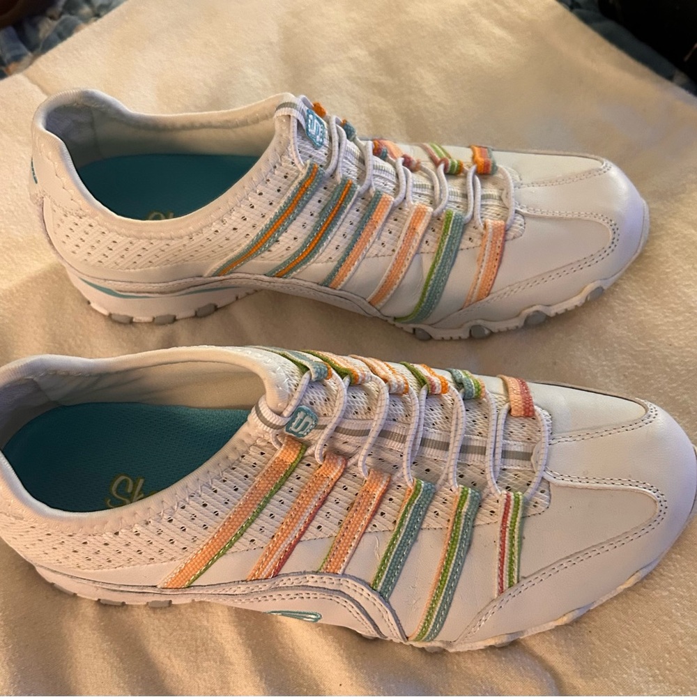 Skechers Women's White Sneakers with Colorful Stripes